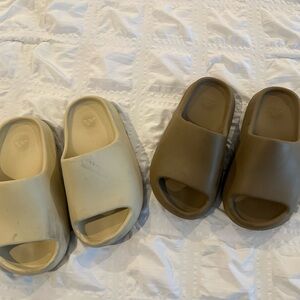 Adidas slides “wanna bees”